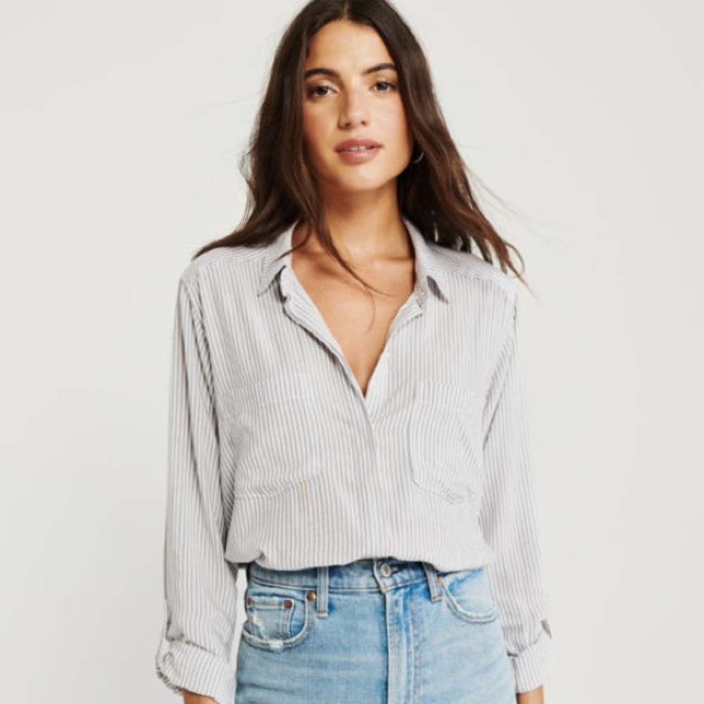 Banana Republic Loose Button Down Shirt